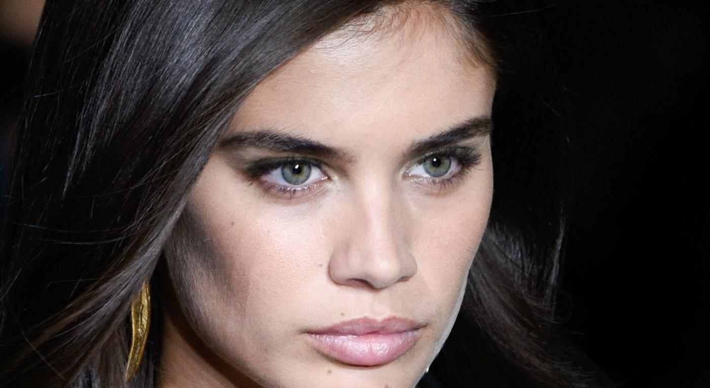 Sara Sampaio: “Tenho de fazer trabalho de casa, não posso estar só