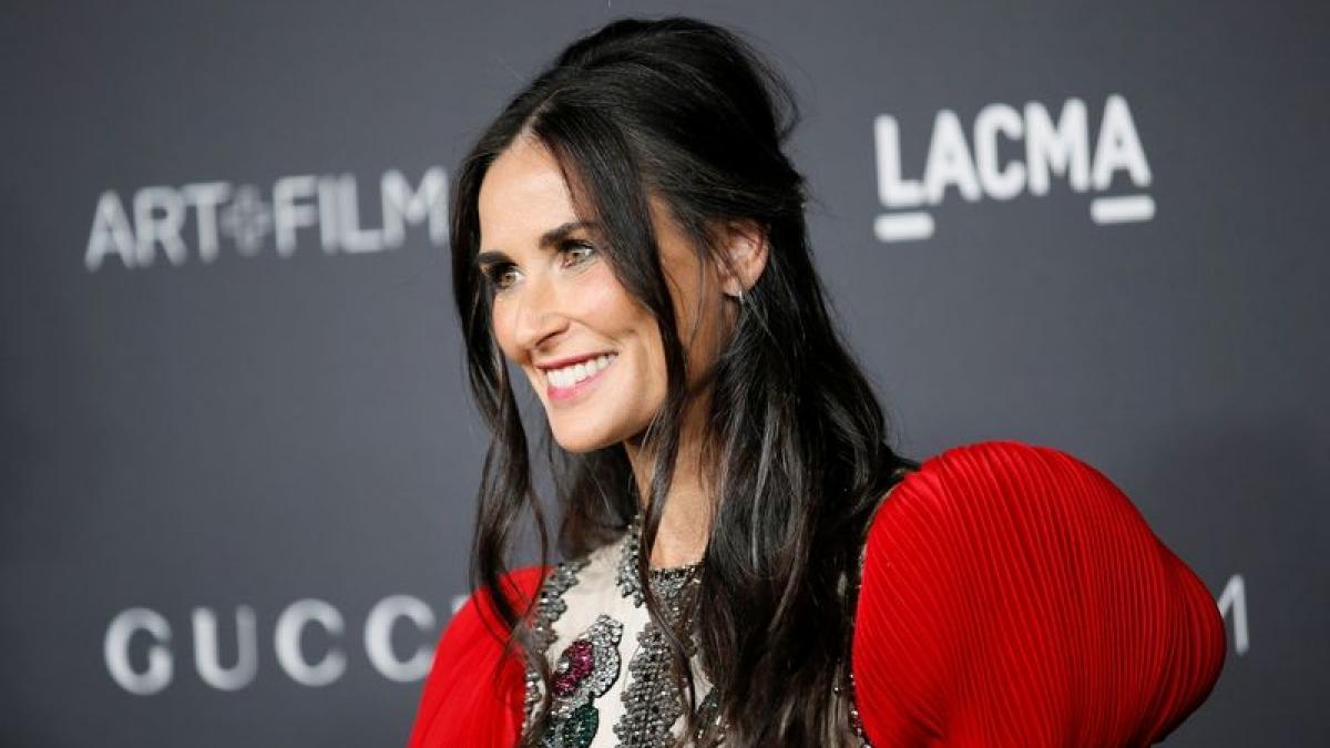 Demi Moore posa nua para revista aos 56 anos