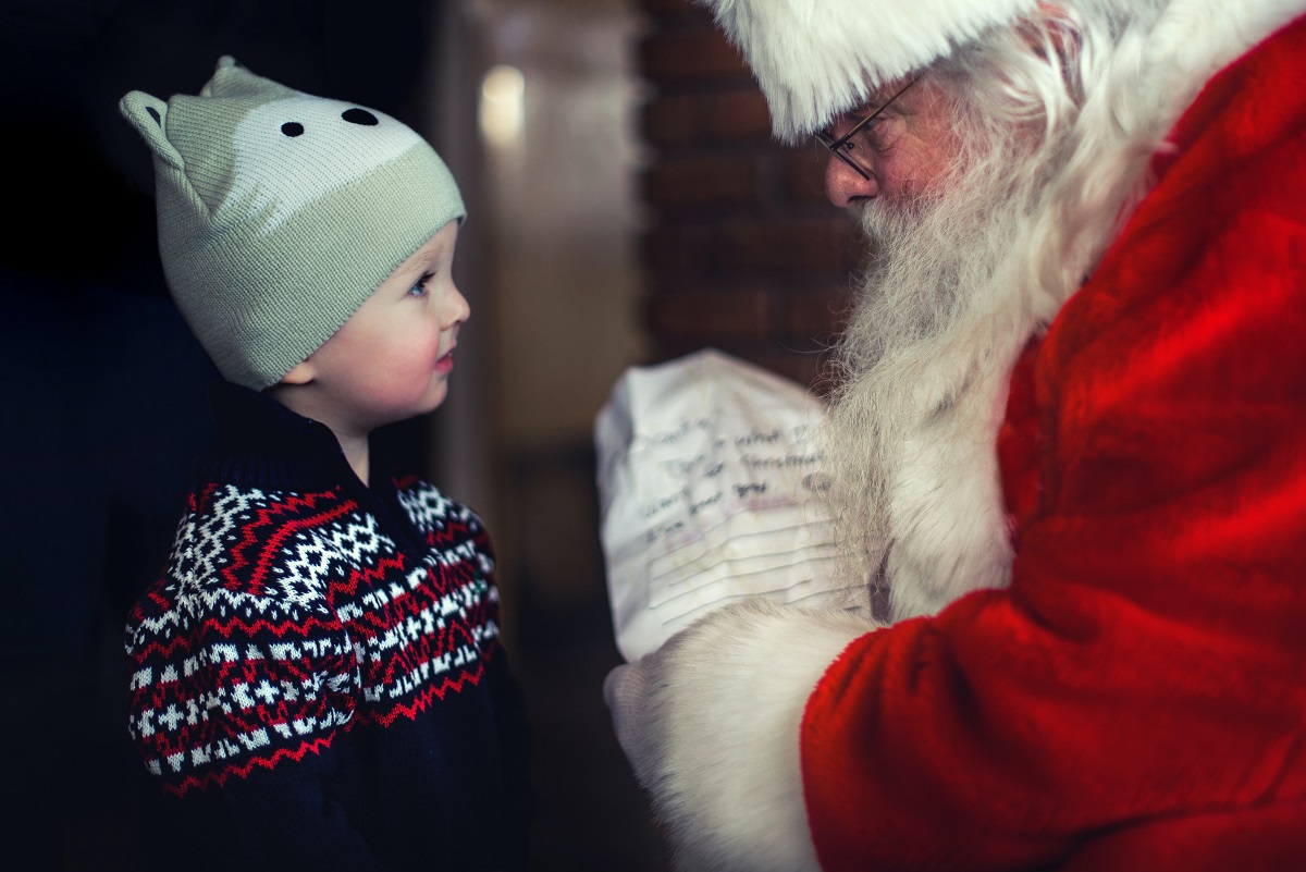 Pais incomodados pedem ao Google que mude a resposta à pergunta: 'O Papai  Noel é real?' - ISTOÉ Independente