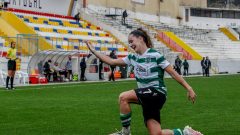 Ana capeta Sporting revalida contrato 2026 futebol feminino