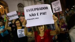 brasileiras protestam aborto homicídio